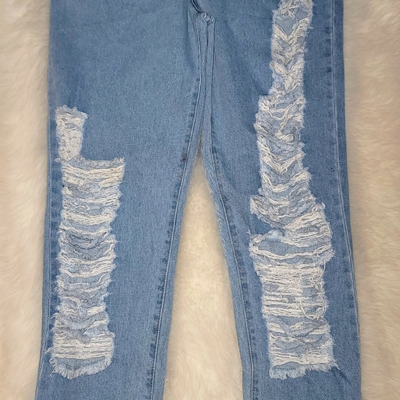 GJG Denim Jean - Picture 3 of 8